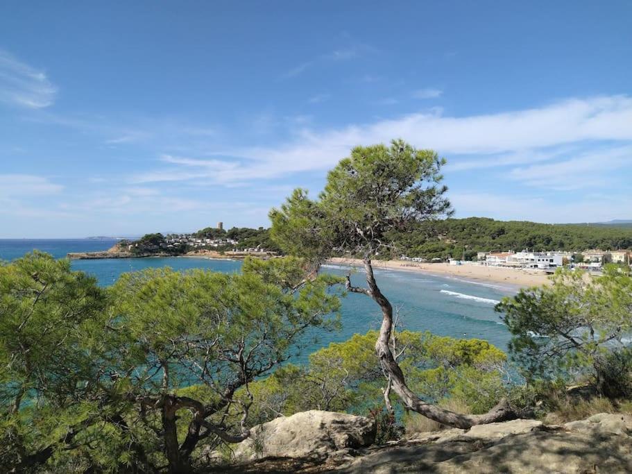 Villa Flamante Tarragona Bagian luar foto