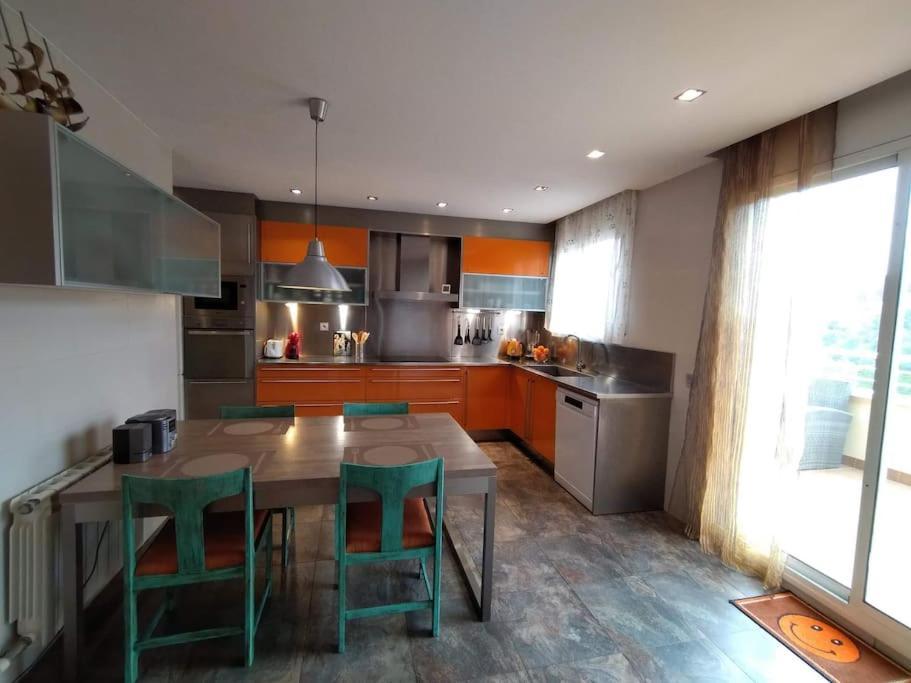 Villa Flamante Tarragona Bagian luar foto