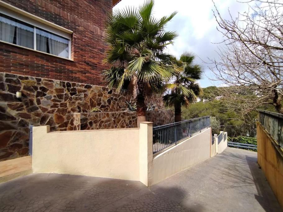 Villa Flamante Tarragona Bagian luar foto